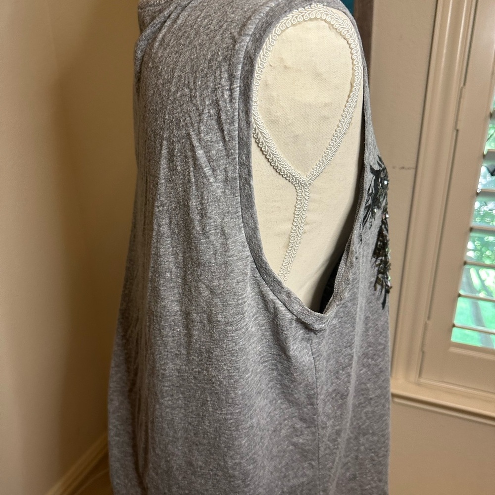 J. Crew Sequin Palm Tree Muscle Tee XL - Picture 3 of 5